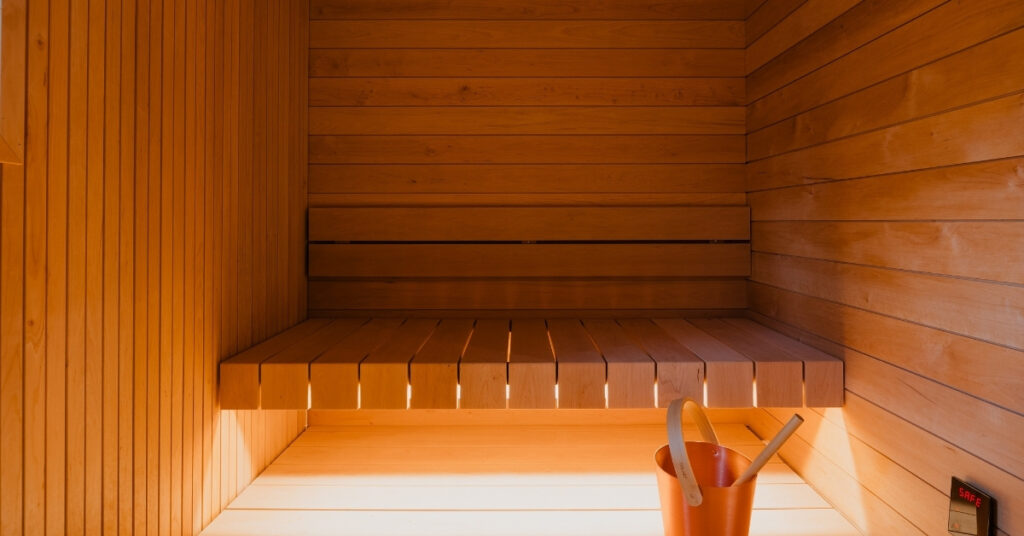 saunan paneelien käsittely